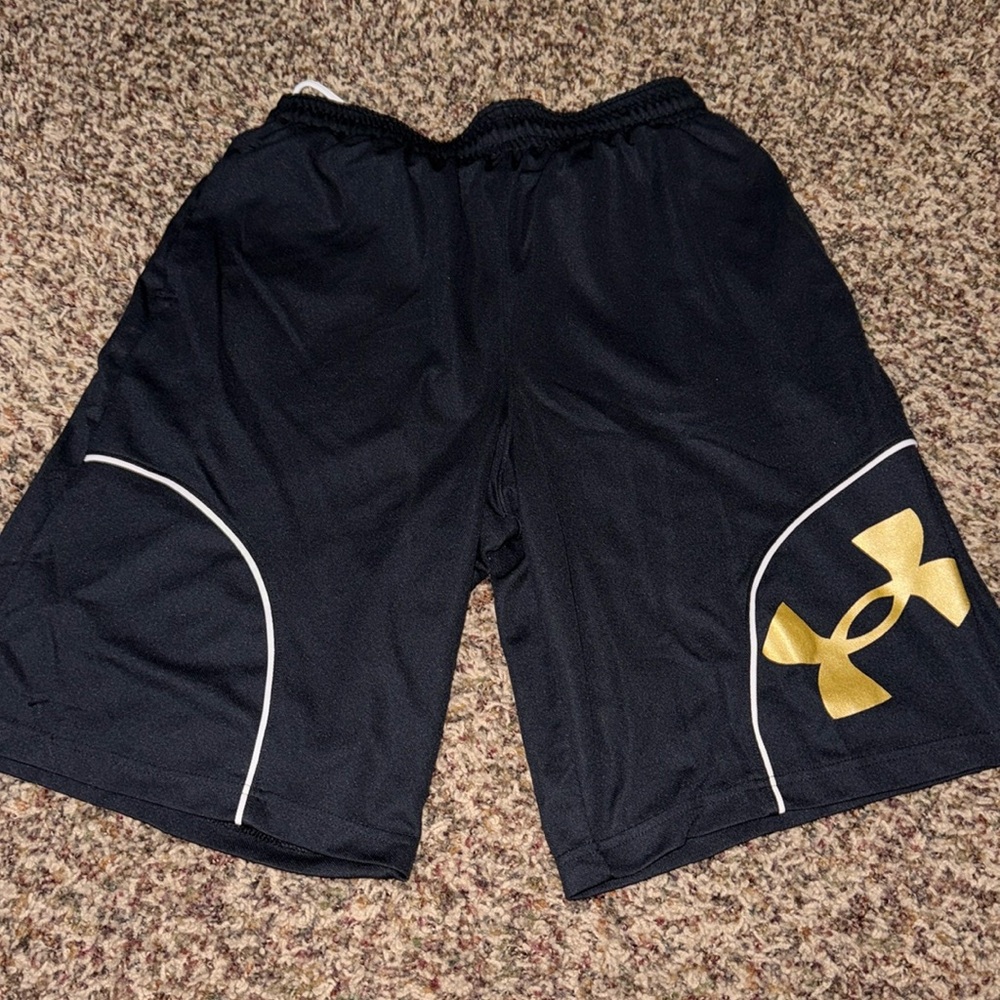 Men’s Under Armour shorts